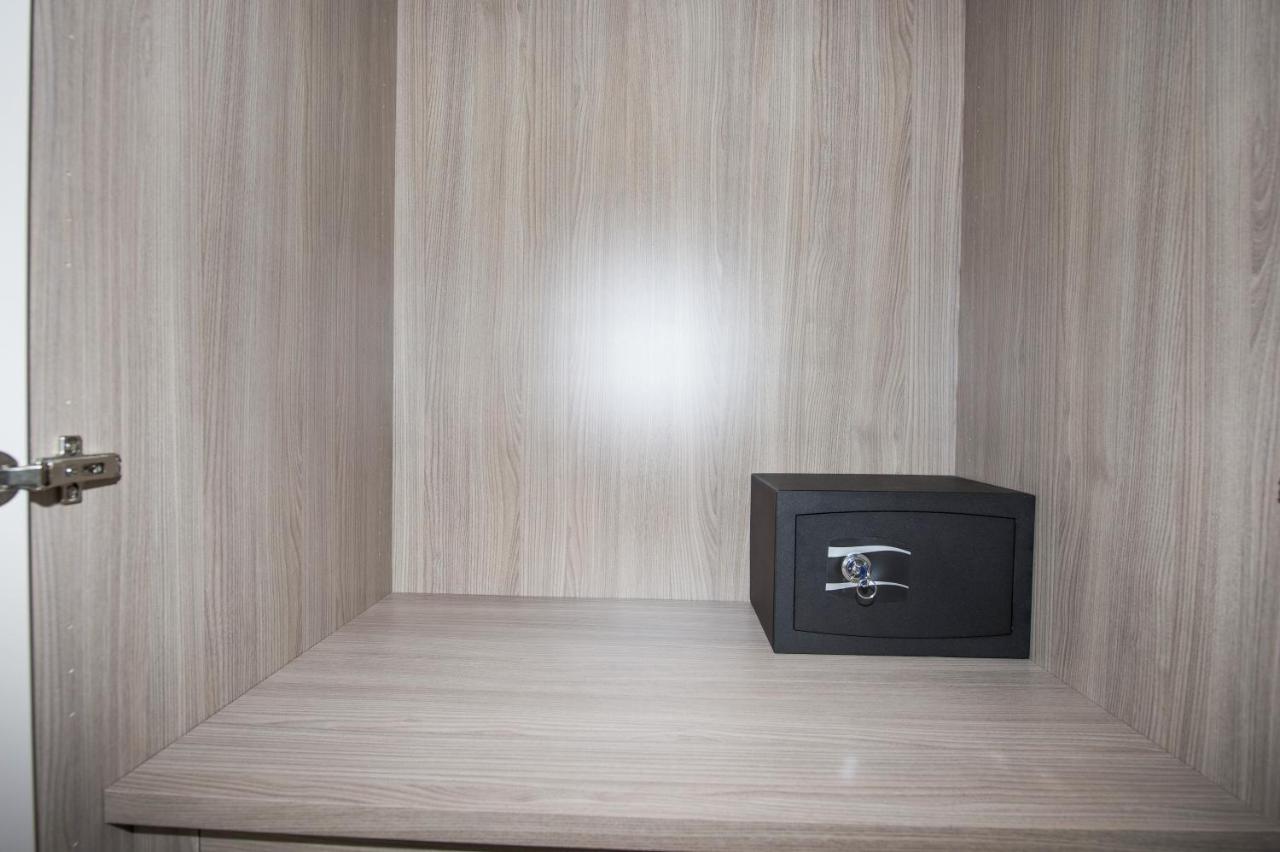 Double Room,1466008445:JPEG